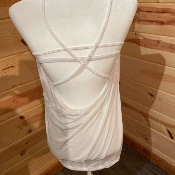 Lululemon Athletica White Flow and Go Tank II Size 8 - Picture 4 of 8